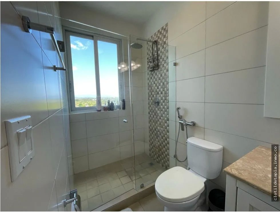 Venta de apartamento en riomar, san carlos