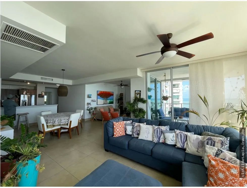 Venta de apartamento en riomar, san carlos