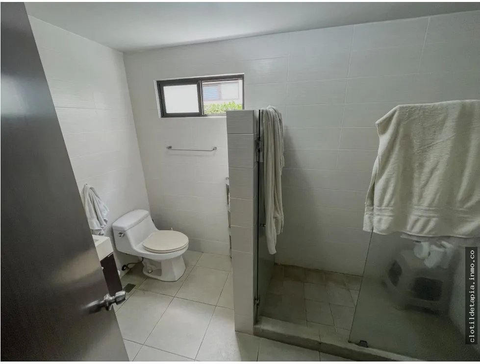 Se vende casa en coronado, chame