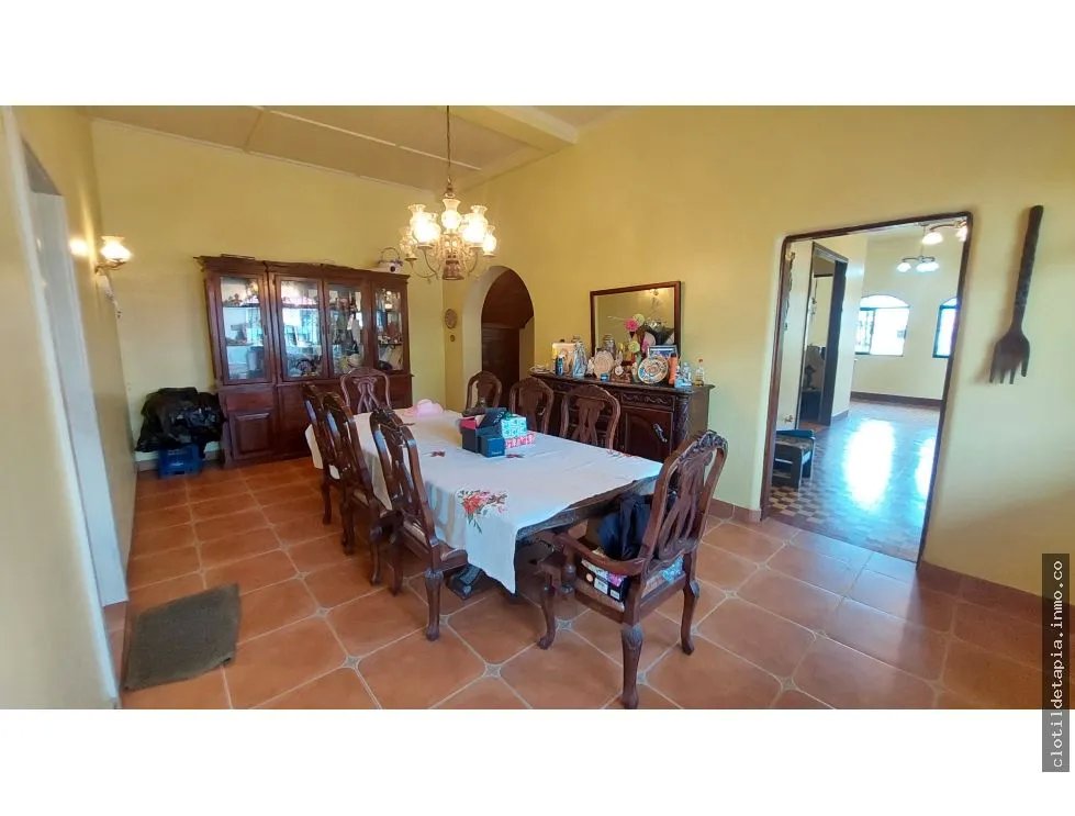 Se vende dúplex en barrio norte, colón