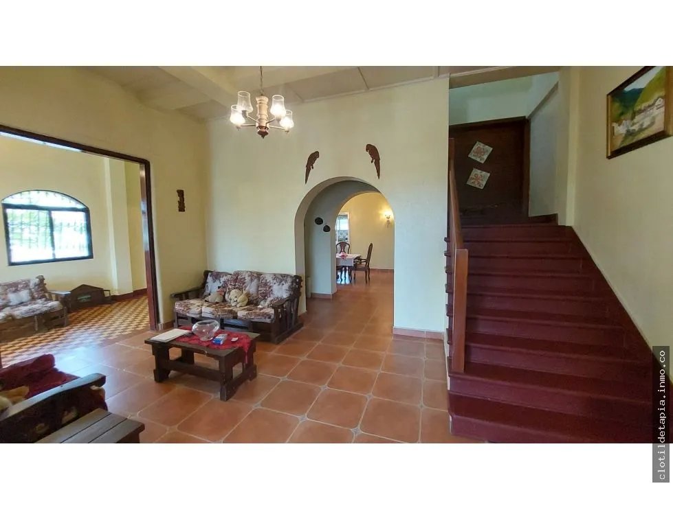 Se vende dúplex en barrio norte, colón