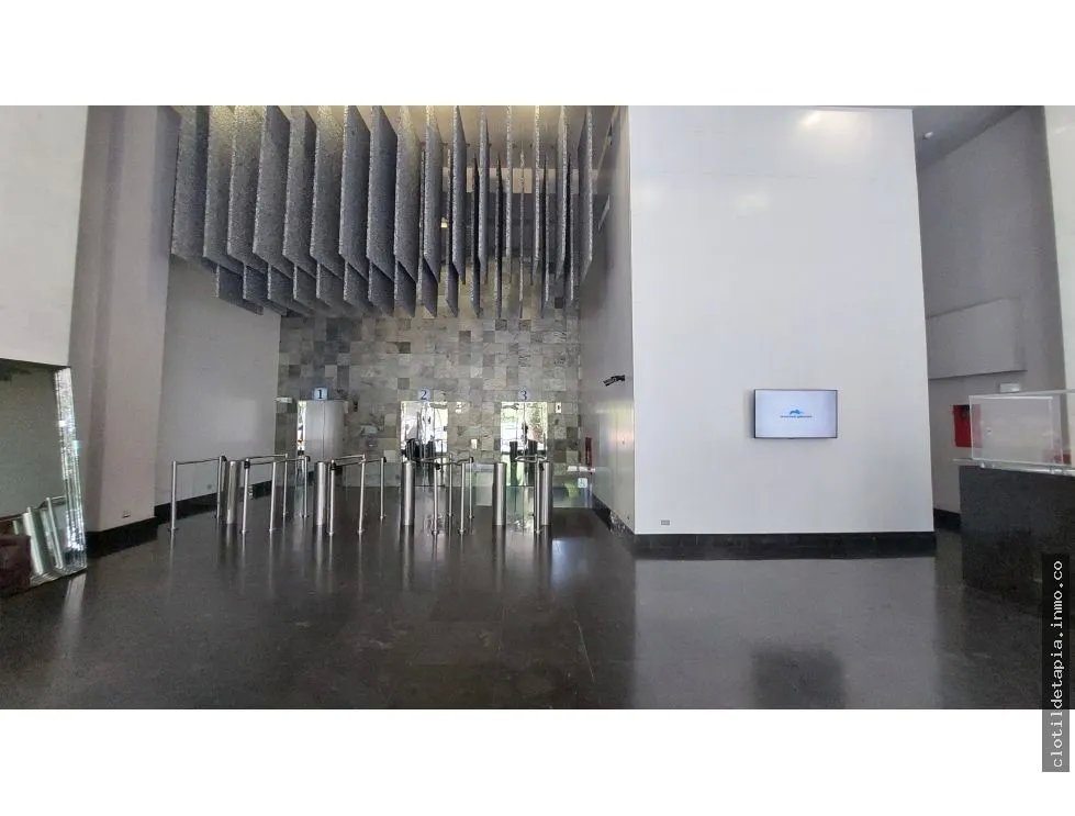 Se vende oficina en obarrio, bella vista