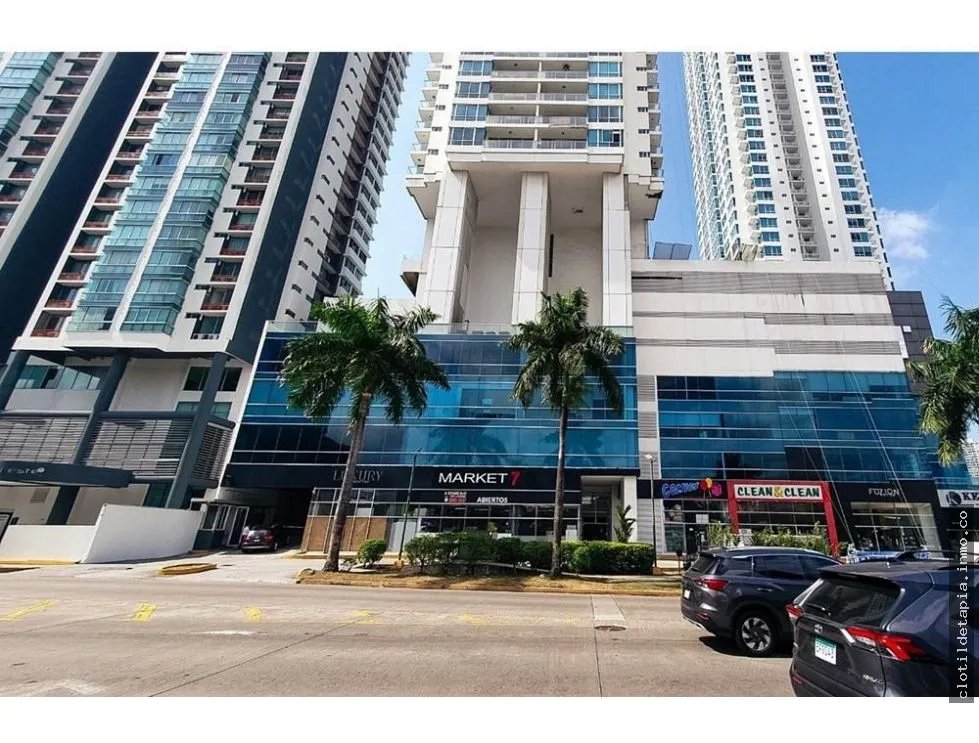 Se vende oficina en top tower, costa del este