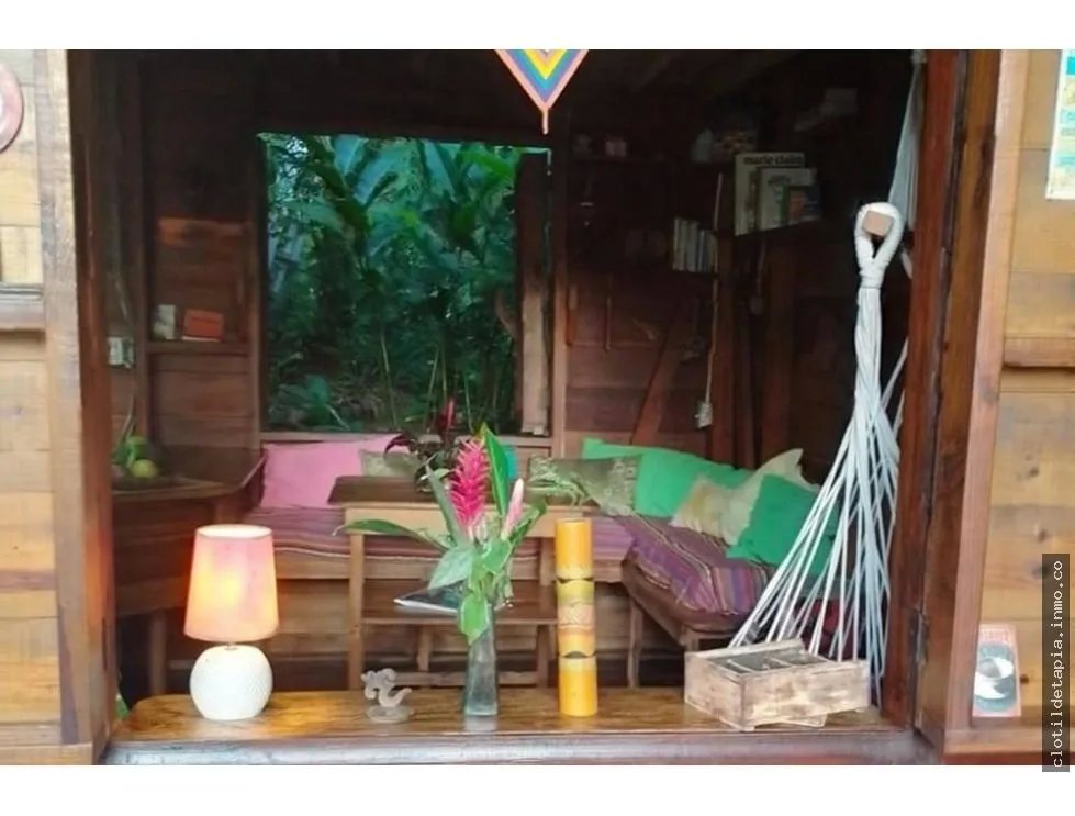 Se vende negocio en bastimentos, bocas del toro