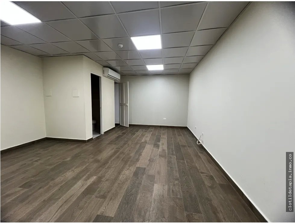 Se alquila oficina en albrook, ancón