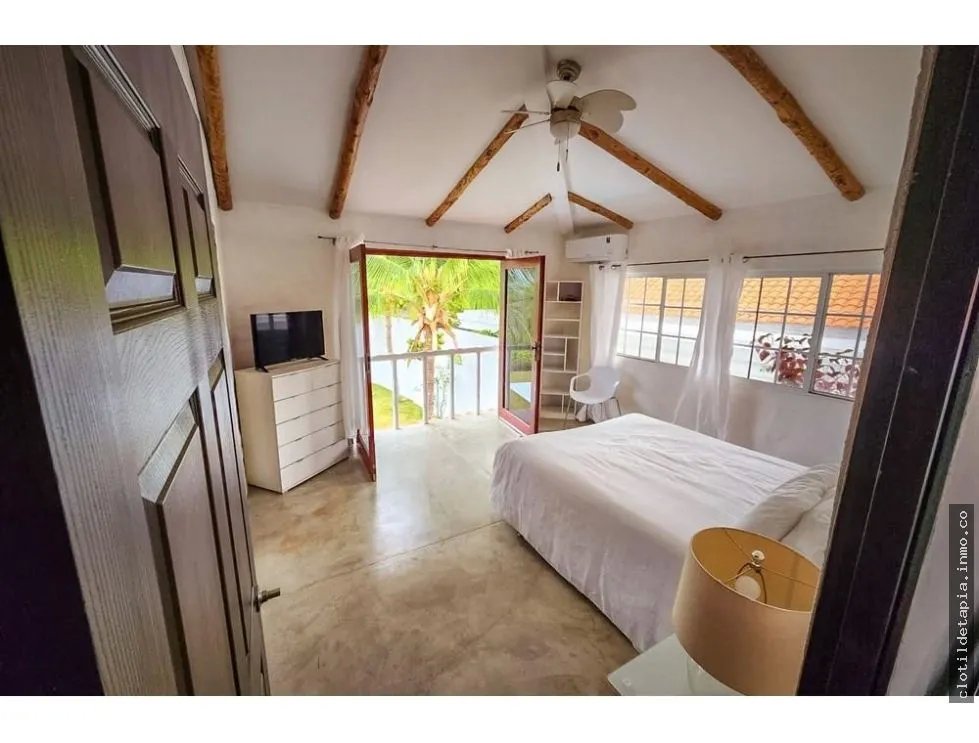 Se vende casa en ph el cortijo, costa esmeralda, san carlos