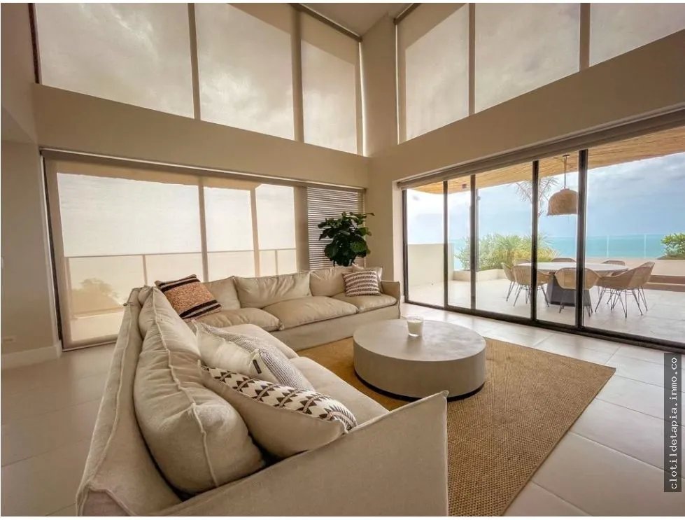 Se vende penthouse en punta caelo, san carlos