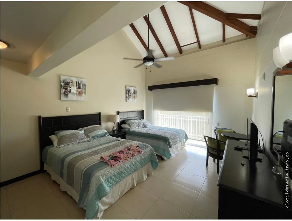 En venta residencia en decameron golf villas