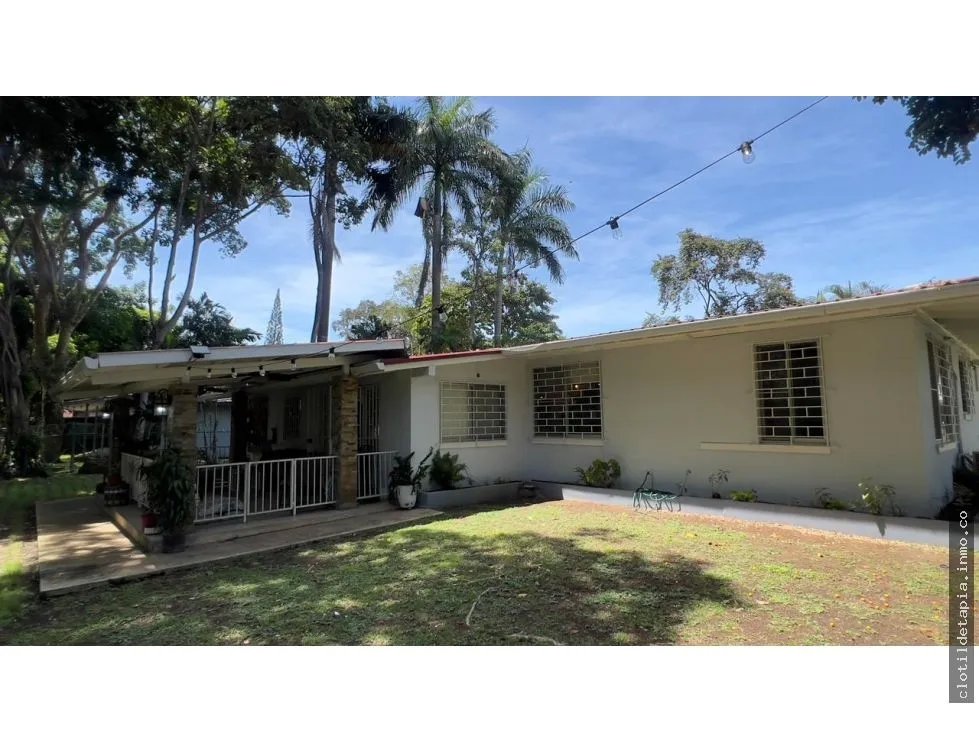 Se vende casa en ancón, ancón