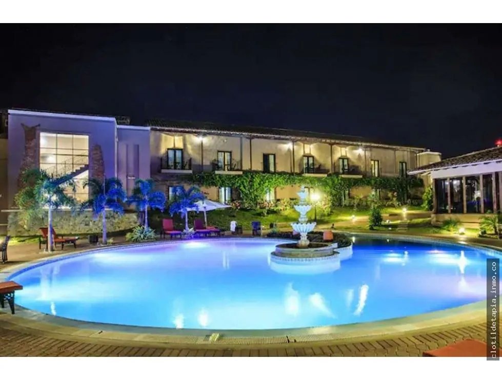 Se vende hotel de lujo en chitré, herrera