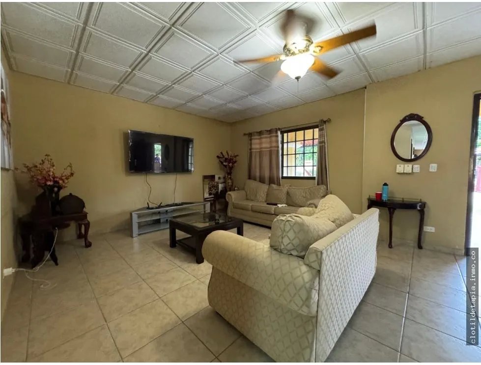 Se vende casa de playa en nueva gorgona, chame