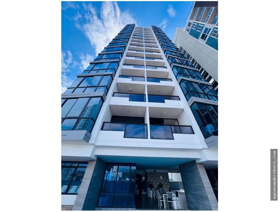 Venta de apartamento totalmente amoblado en parque lefevre