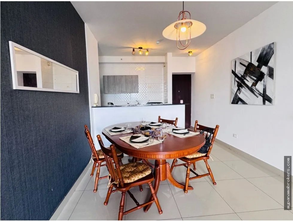 Venta de apartamento totalmente amoblado en parque lefevre