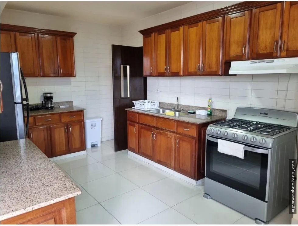 Venta.o.alquiler de apartamento semi amoblado en san francisco, panamá