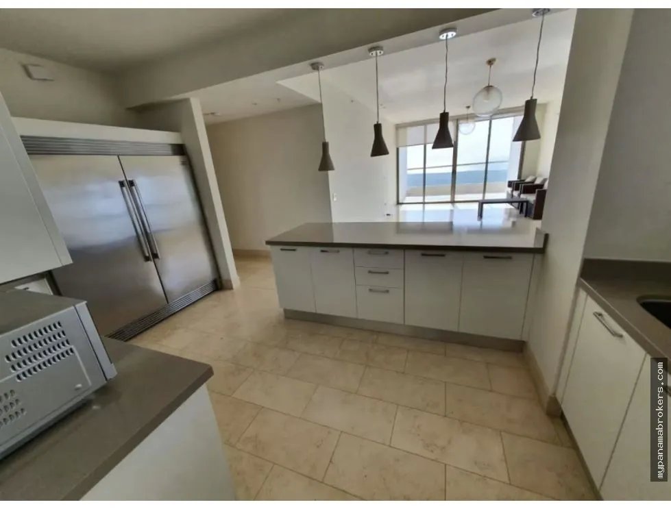 Venta de apartamento con línea blanca en santa maría, panamá