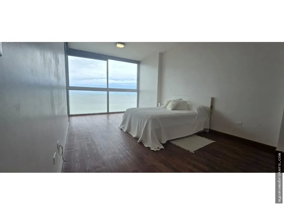 Venta de apartamento en ph h2o