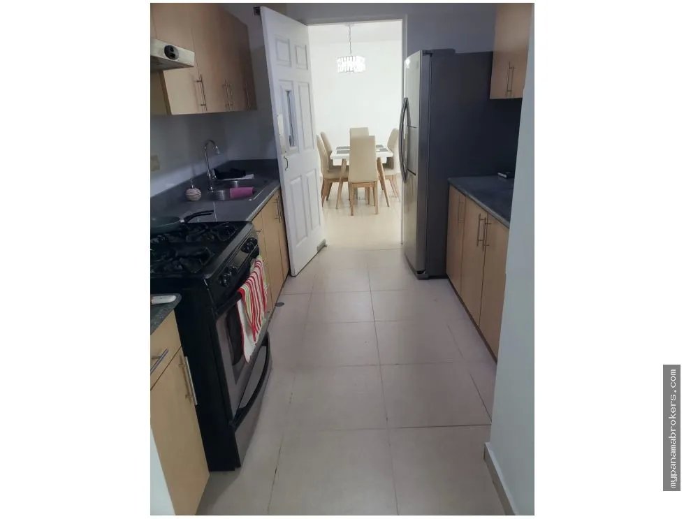 Venta de apartamento amoblado en costa del este