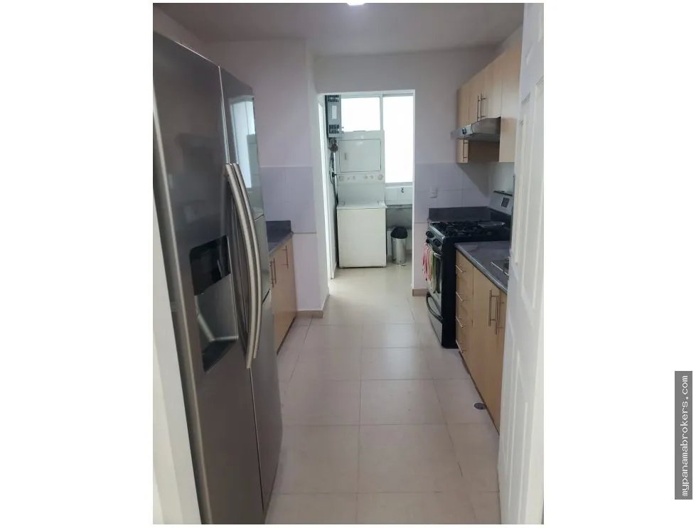 Venta de apartamento amoblado en costa del este