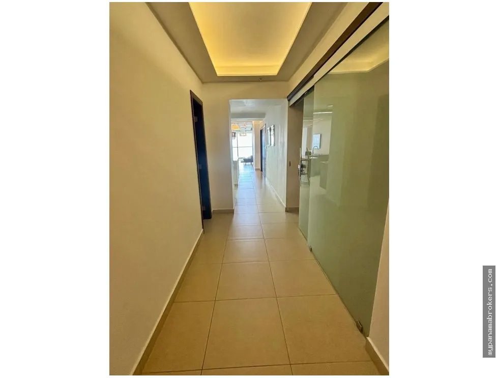 Venta de apatamento amoblado en ph rivage, ave. balboa