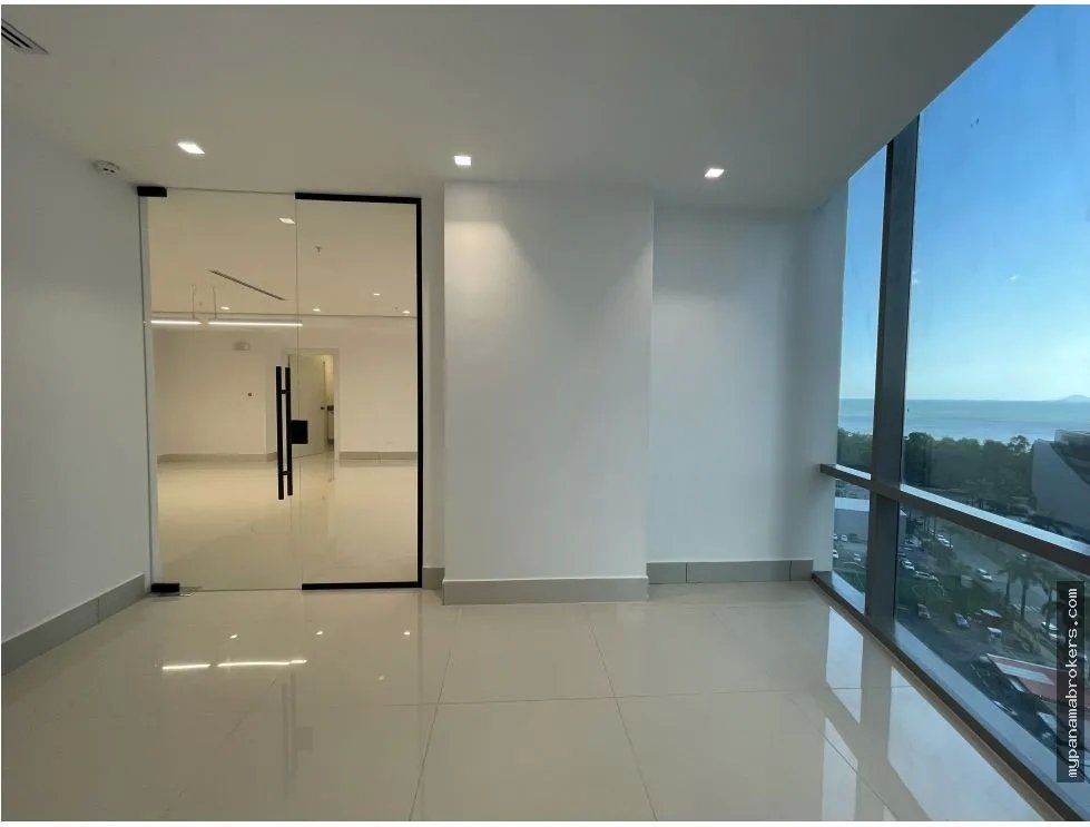 Alquiler de oficinas amobladas en financial park, costa del este