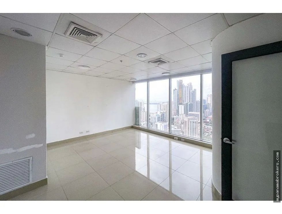 Alquiler de oficina comercial en f&f tower (el tornillo), calle 50