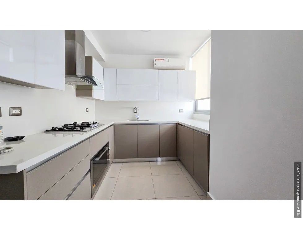 Venta de apartamento linea blanca,ph.bali. costa del este