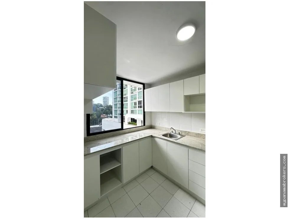 Venta de apartamento en ph vista tower, bella vista