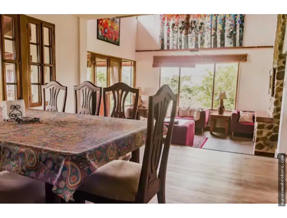 Alquiler de casa amoblada en altos de cerro azul, panamá