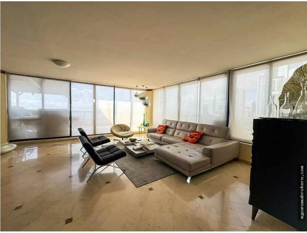 Venta de apartamento con linea blanca ph condesa del mar, ave. balboa