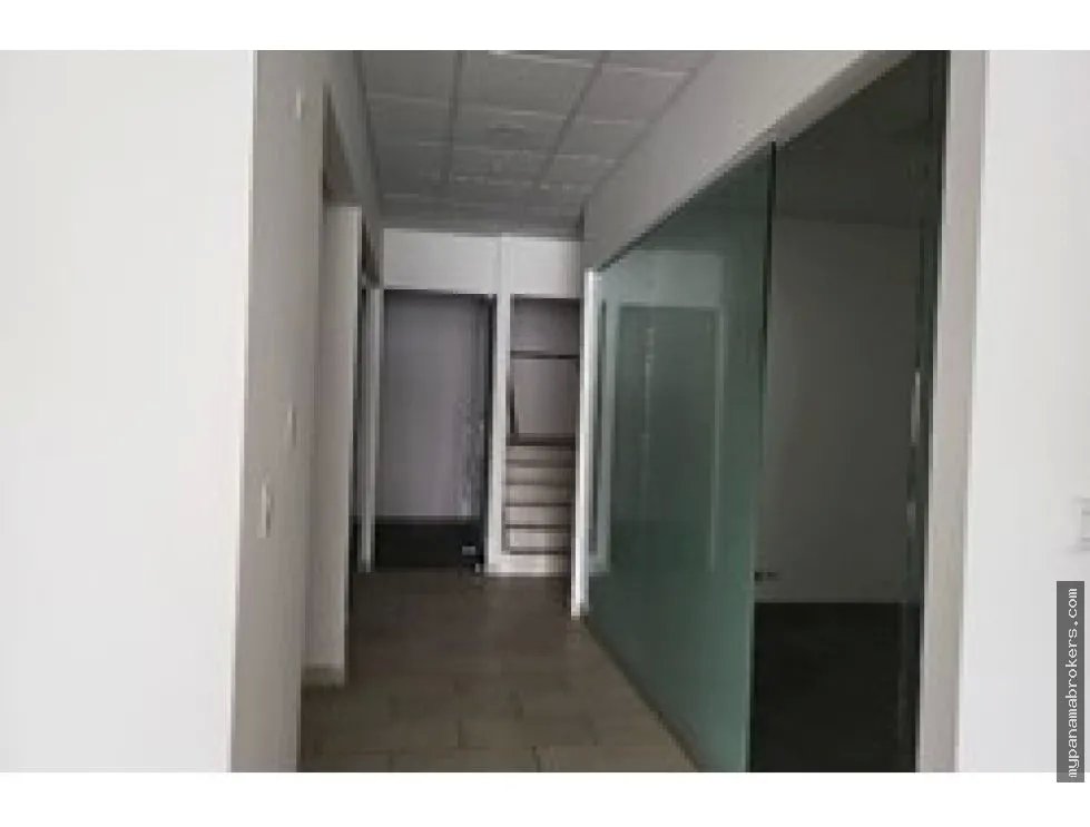 Alquiler de locales en plaza smartfit, versalles, avenida costanera