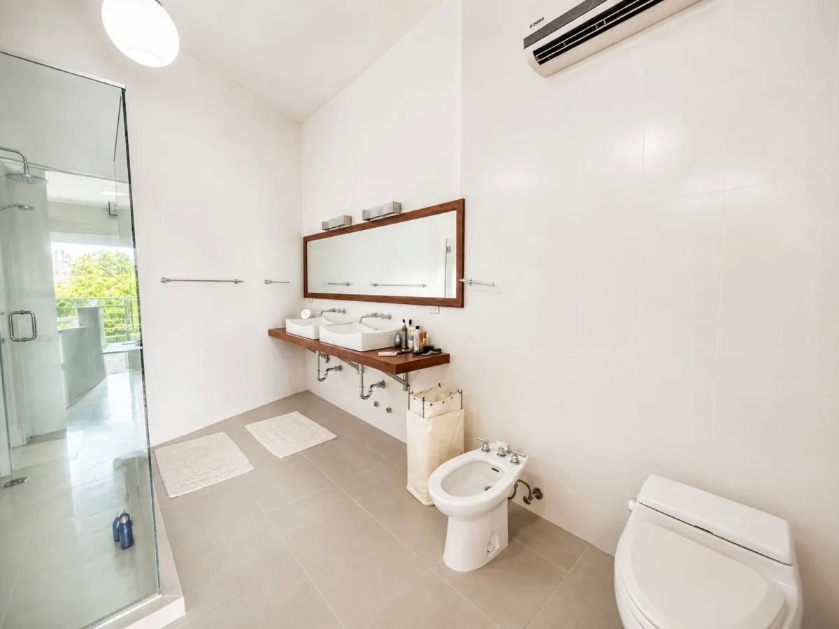 Casa de lujo en coronado panamá con amplio terreno y piscina