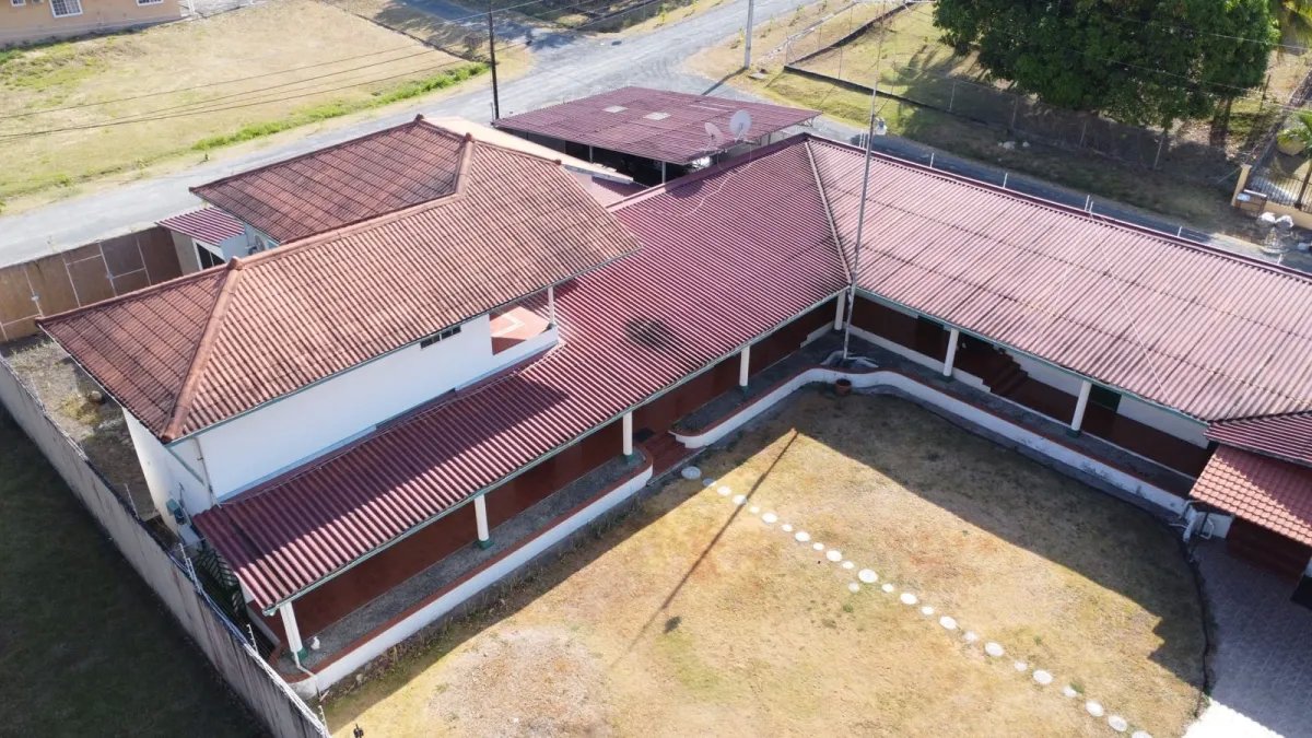 Venta de apartamento reposeido en Buenaventura, Rio Hato