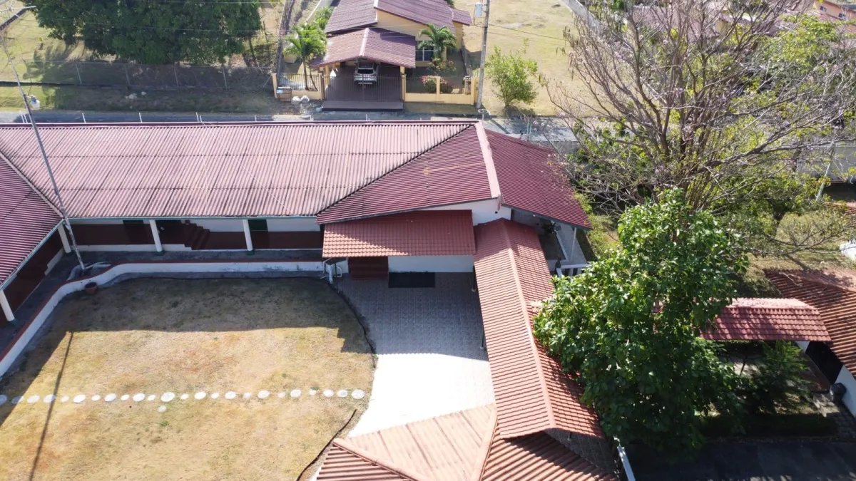 Venta de Lujosa Casa en Vista Mar, San Carlos, Panam