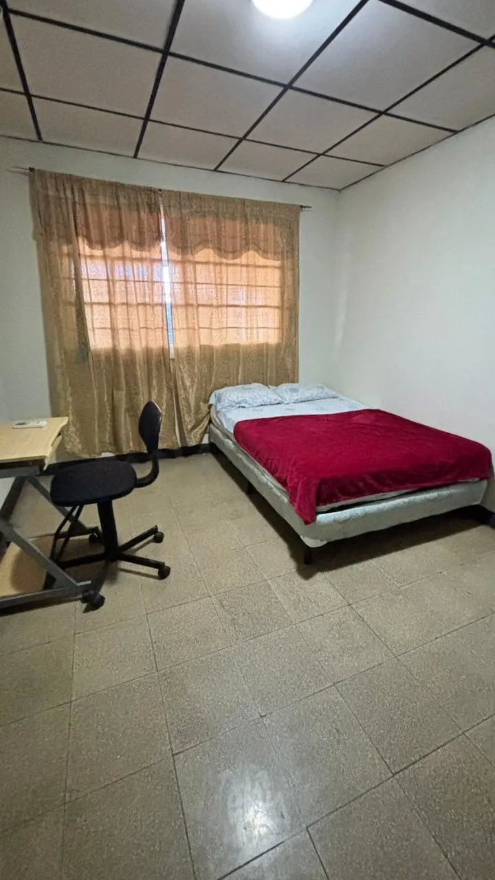 Se Alquila Residencia espaciosa en Urbanización La Feria Chiriquí