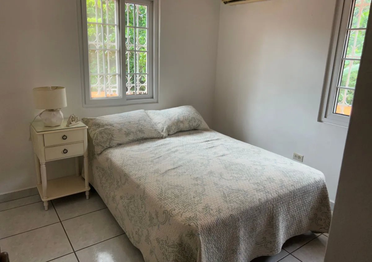 APARTAMENTO DE PLAYA EN VENTA - PLAYA BLANCA