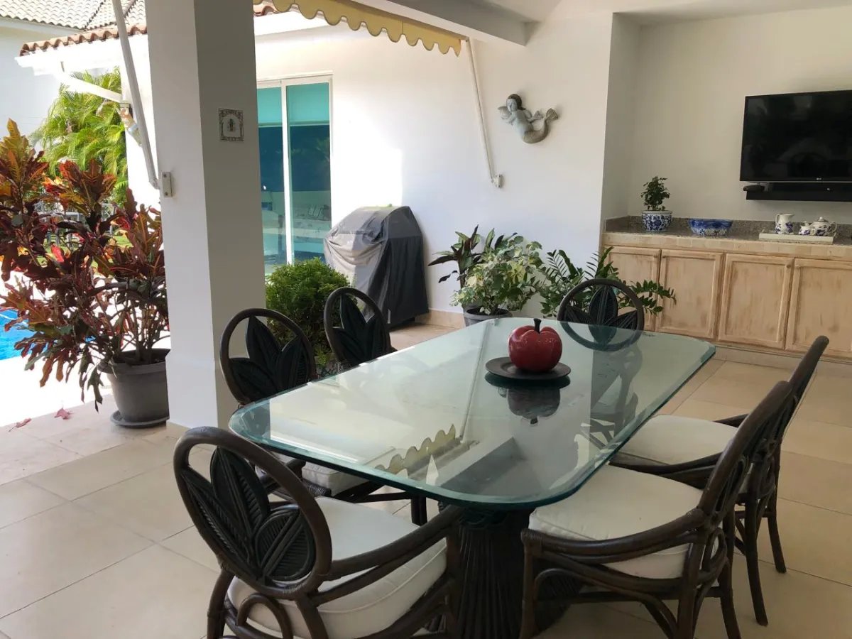 Venta de Penthouse en Santa María Golf & Country Club