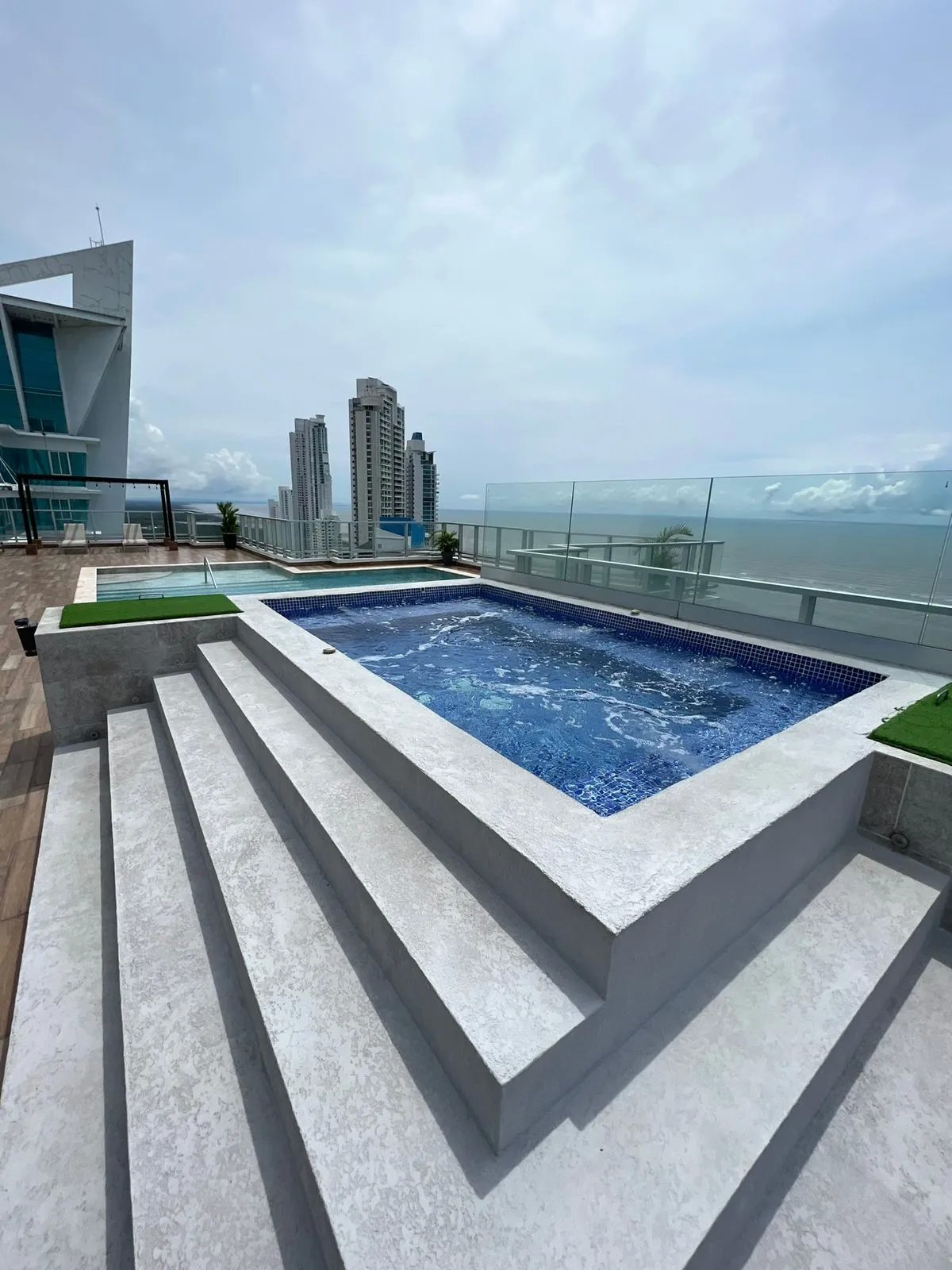ALQUILER COSTA DEL ESTE  PH PARKSIDE