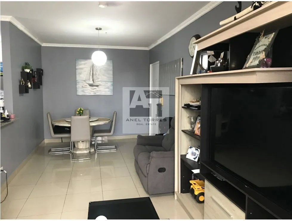 Se Vende apartamento en PH Esmerald Village ViLLa Zaíta.
