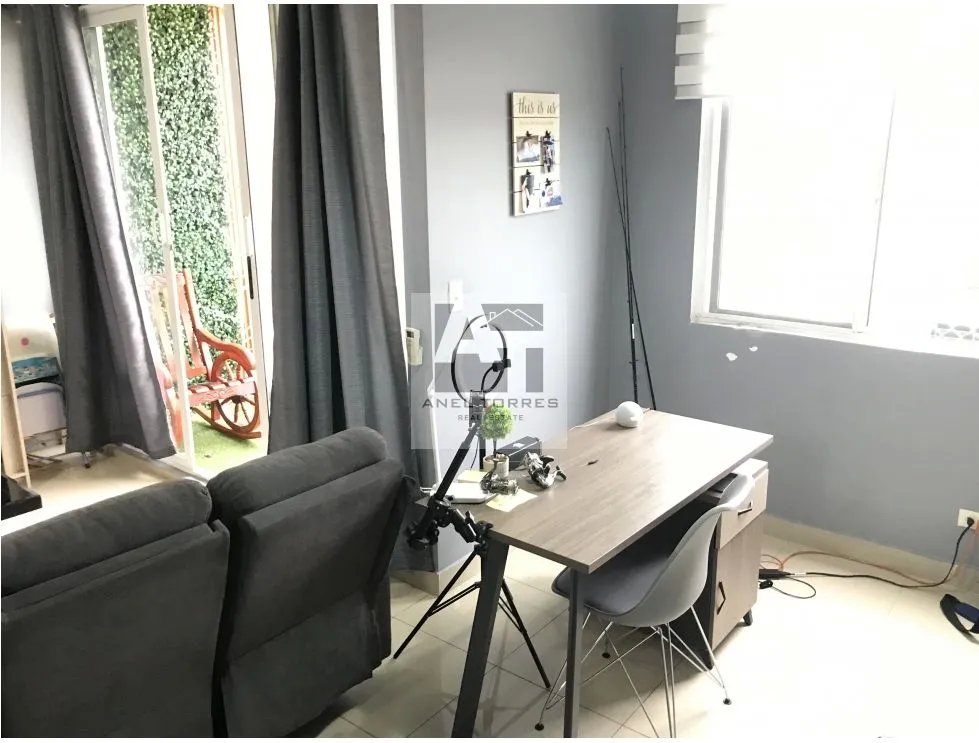 Se Vende apartamento en PH Esmerald Village ViLLa Zaíta.