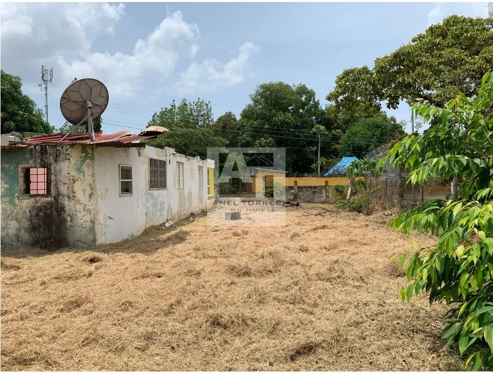 Se Vende Terreno en Victoriano Lorenzo Bejuco.