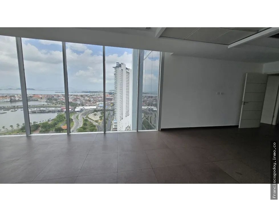 Oficina en Venta en Calle 50