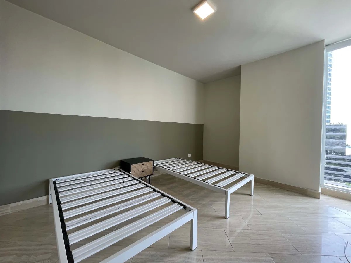 VENTA DE APARTAMENTO AMOBLADO EN PH THE REGENT ,COSTA DEL ESTE