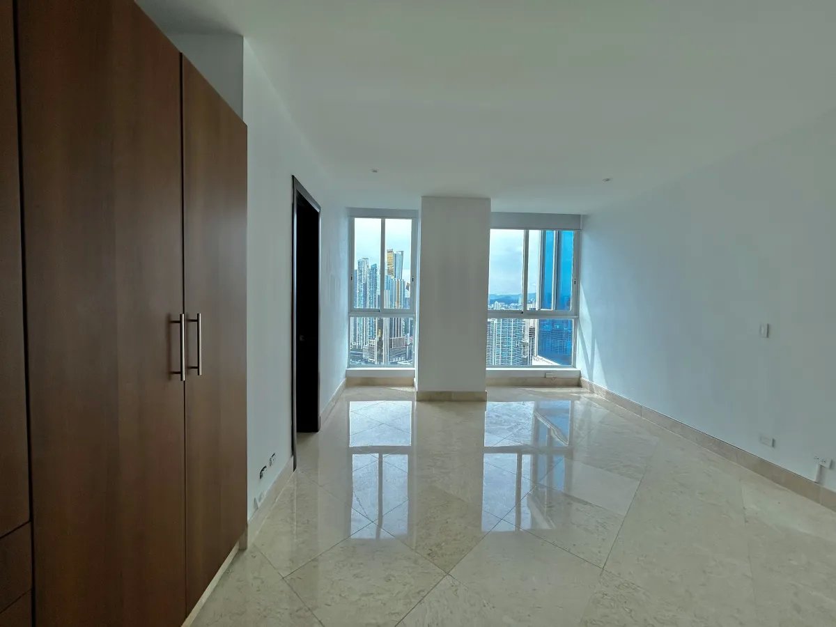 ALQUILER DE APARTAMENTO LINEA BLANCA, EN PH THE POINT, PUNTA PAITILLA
