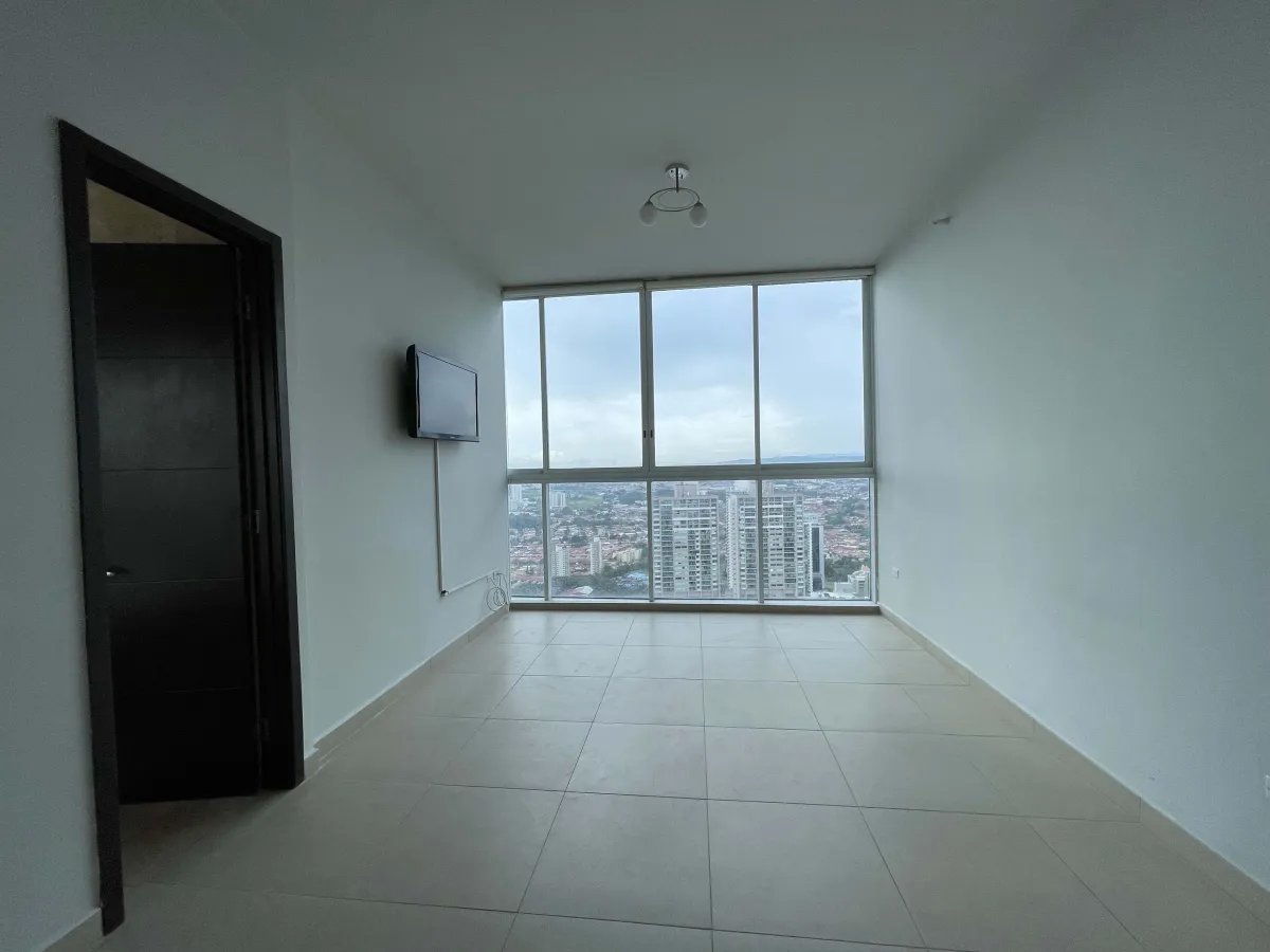 Espectacular Apartamento de 250m² en PH Country Club, Costa del Este  Con Línea Blanca