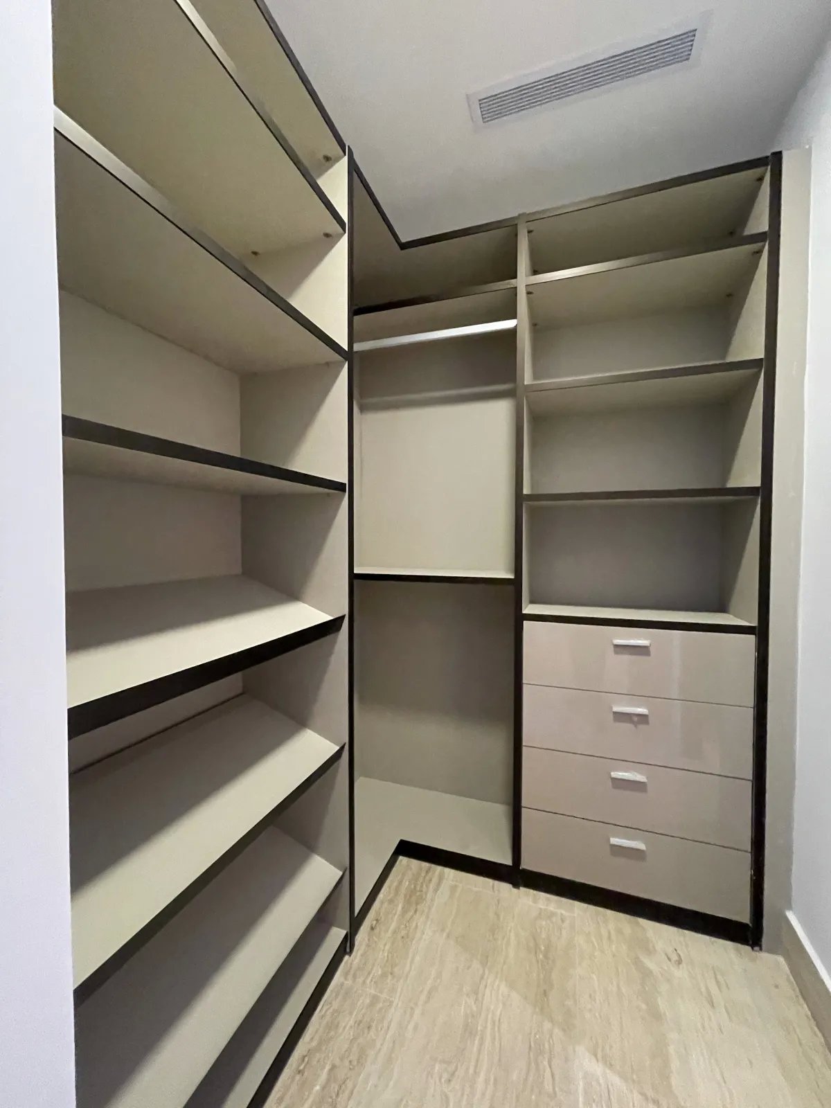 Espectacular Apartamento de 329m² en PH The Towers, Paitilla  Con Línea Blanca