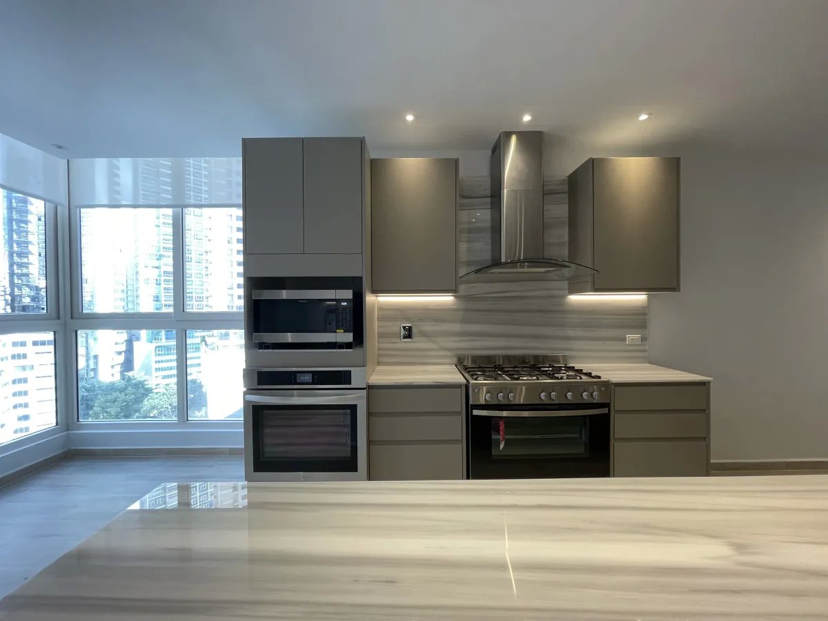 Espectacular Apartamento de 329m² en PH The Towers, Paitilla  Con Línea Blanca