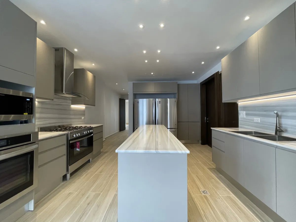 Espectacular Apartamento de 329m² en PH The Towers, Paitilla  Con Línea Blanca