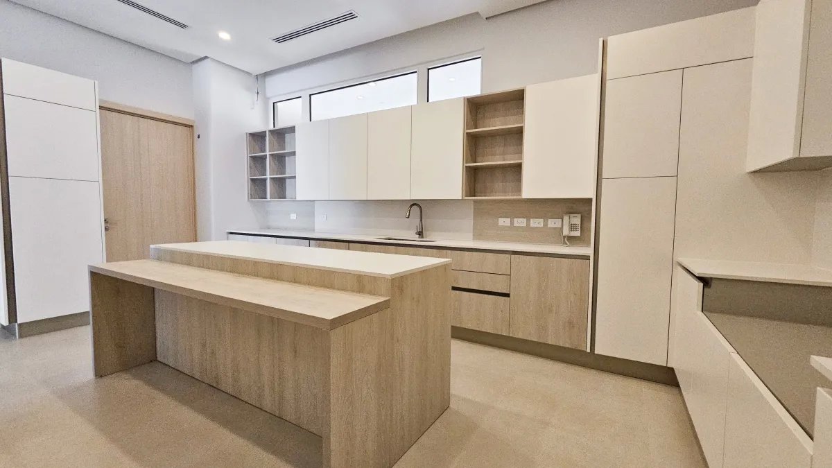 Penthouse Dúplex con Rooftop Privado en Ocean Reef, 718.29 m2
