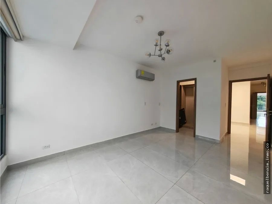 Venta de apartamento en Bella Vista, 195 m2