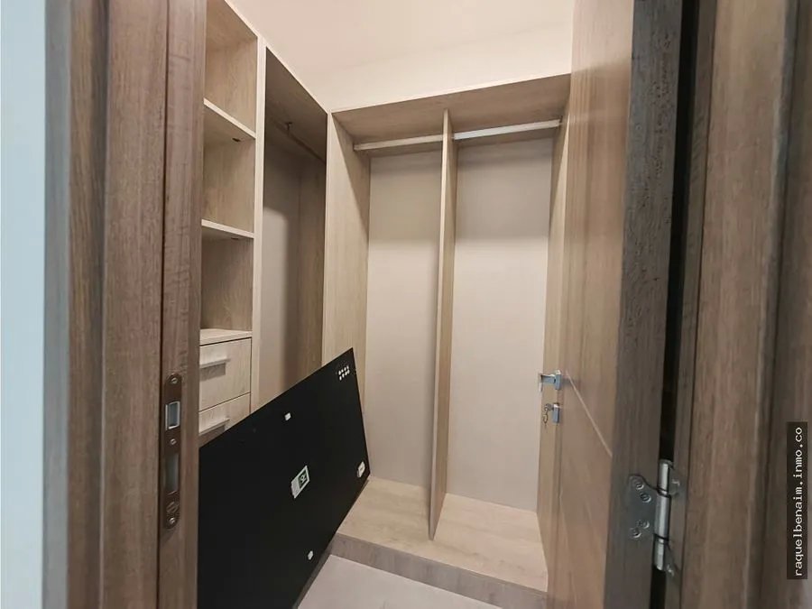 Venta de apartamento en Bella Vista, 195 m2